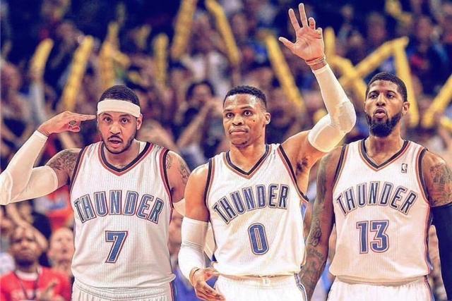 尝试新角色，德媒：罗伊斯将担任下周多特蒙德欧冠比赛评论员（德媒：罗伊斯下周将以评论员身份解说多特欧冠，尝试新身份）