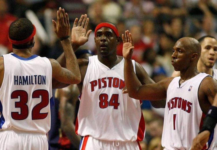 铜梁龙李镇全谈冲超：有这么多人支持我们，为什么不能冲超？（李镇全：有这么多人支持，铜梁龙为何不能冲超？）