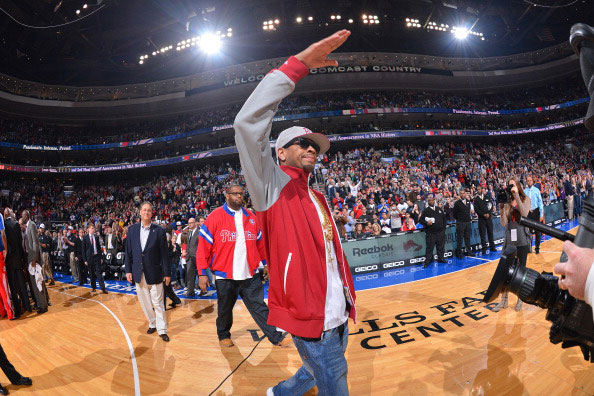 奥萨苏纳vs皇家社会：劳尔-加西亚、博约莫首发，奥亚萨瓦尔、贡萨洛-格德斯出战（奥萨苏纳迎战皇家社会：劳尔-加西亚、博约莫先发，奥亚萨瓦尔与贡萨洛-格德斯登场）