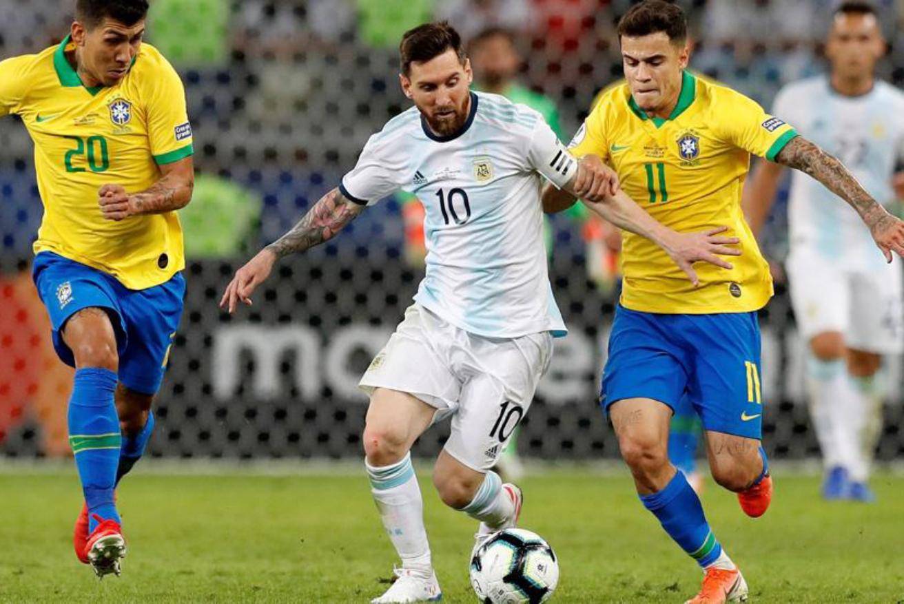 欧文突破防守连续得分（欧文强突防线连拿分）