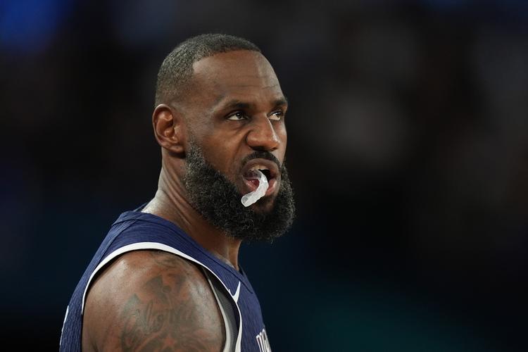 科瓦奇：球队相比一年前已有明显进步，我满意球员的表现（科瓦奇称球队较去年进步明显，对球员发挥表示满意）