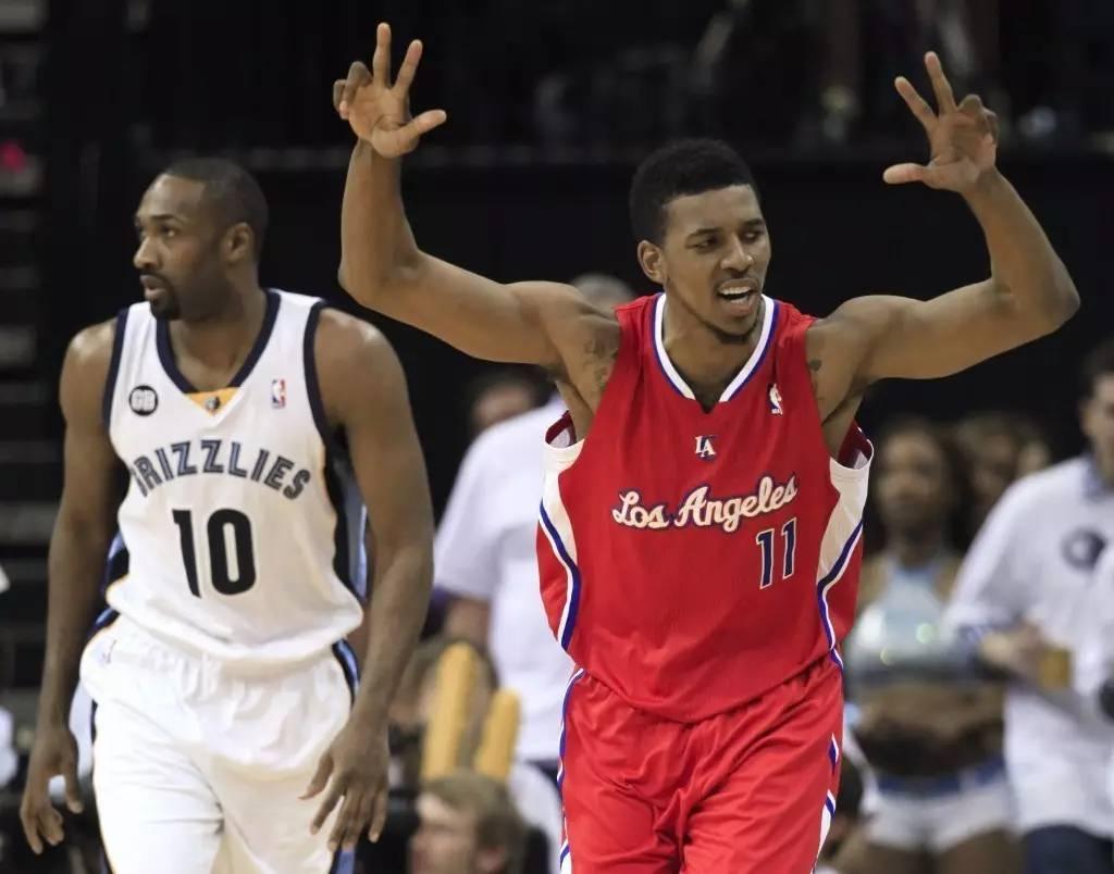 媒体人：成都蓉城一年三换董事长，新一任在走流程了（媒体人称成都蓉城一年内第三次更换董事长，新任人选正按流程推进）