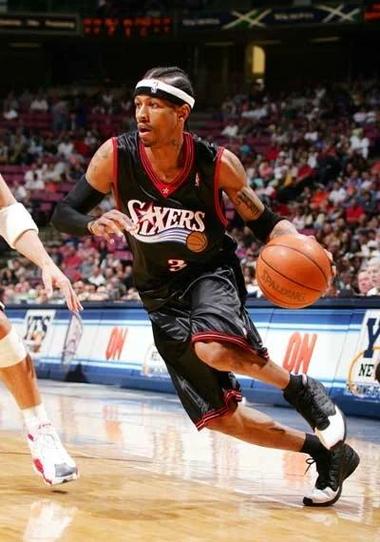 距执教1000胜仅差1场，卡莱尔：我现在不想讨论这个话题（距执教千胜只差一场，卡莱尔：暂不谈论此事）