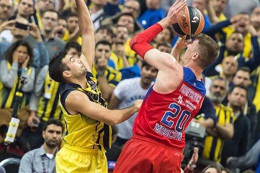 土媒：居莱尔出场75次后，皇马需向费内巴切支付200万欧奖金（土耳其媒体：居莱尔出场达75场时，皇马需向费内巴切支付200万欧元奖金）