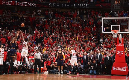 法国客战阿塞拜疆：埃基蒂克、恩昆库首发，舍瓦利耶出战（法国客场对阵阿塞拜疆：埃基蒂克、恩昆库先发，舍瓦利耶登场）