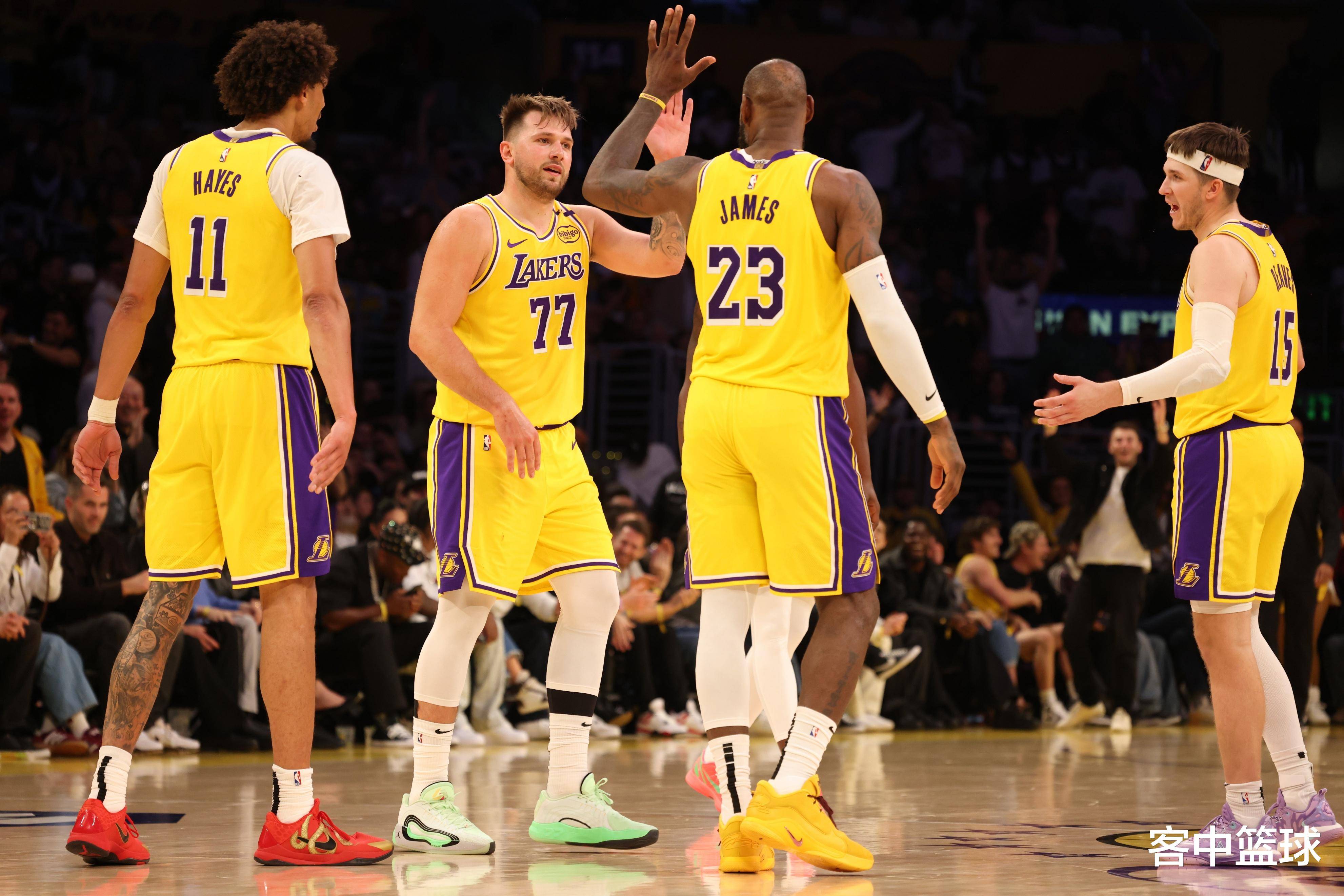 西甲11月最佳主帅候选：弗里克、西蒙尼、马塞利诺（弗里克、西蒙尼、马塞利诺入围西甲11月最佳教练）