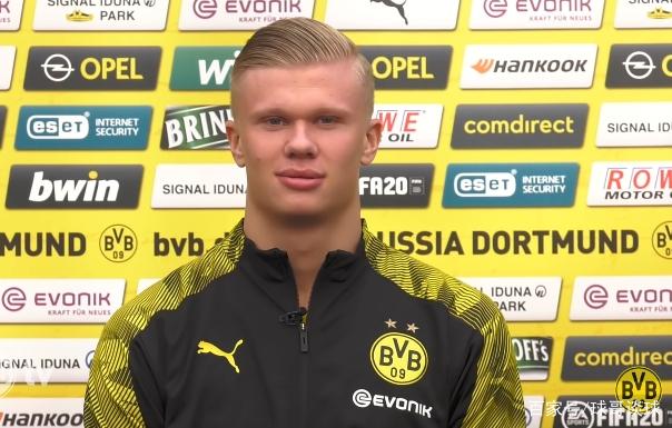 六台记者：阿诺德基本无缘2025年剩余比赛（六台记者称：阿诺德大概率无缘2025年余下比赛）