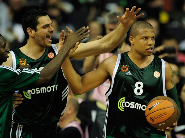 换字母哥？Siegel：勇士绝不会交易追梦 除非他／科尔／库里都同意（用追梦换字母哥？Siegel称勇士不会交易追梦，除非追梦、科尔和库里都点头）