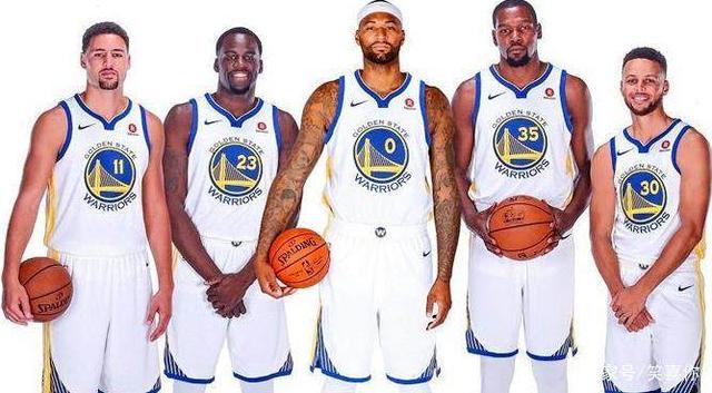 世界足球史上的重要改革（全球足坛的里程碑式变革）