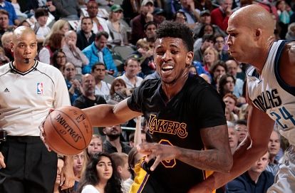 伊萨克：在多特的经历让我更强大；最喜欢过人后或内切后进球（伊萨克：多特经历令我更强，最爱过人或内切后破门）